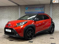 Rood Gebruikt 2022 Toyota Aygo Hatchback | € 20.495 (Eerlijke prijs)