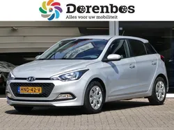 Grijs Gebruikt 2016 Hyundai i20 Hatchback | € 9.950 (Eerlijke prijs)