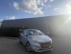 Grijs Gebruikt 2013 Peugeot 208 Hatchback | € 5.299 (Iets duurder)