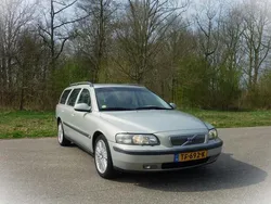 Grijs Gebruikt 2001 Volvo V70 Stationwagen | € 4.500 (Eerlijke prijs)