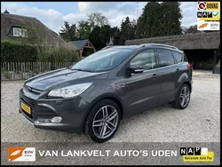 Grijs, metallic lak Gebruikt 2015 Ford Kuga Trend SUV | € 11.950 (Eerlijke prijs)