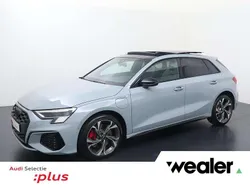 Grijs Gebruikt 2024 Audi A3 Sportback e-tron Competition Sedan | € 45.940 (Duur)