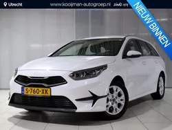 Deluxe white m Gebruikt 2023 Kia Ceed Sportswagon Stationwagen | € 25.900 (Eerlijke prijs)
