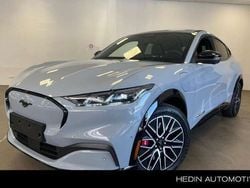 Grijs Nieuw 2025 Ford Mustang Mach-E Premium SUV | € 54.800 (Eerlijke prijs)