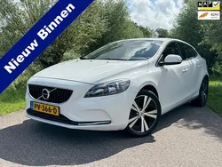 Wit Gebruikt 2016 Volvo V40 Kinetic Stationwagen | € 11.950 (Iets duurder)