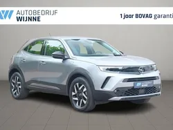 Grijs Gebruikt 2023 Opel Mokka Elegance SUV | € 21.950 (Eerlijke prijs)