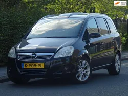 Zwart Gebruikt 2008 Opel Zafira Essentia MPV | € 3.999 (Eerlijke prijs)
