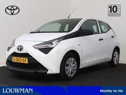 Wit Gebruikt 2021 Toyota Aygo Hatchback | € 11.945 (Eerlijke prijs)