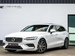 Wit Gebruikt 2022 Volvo V60 Inscription Stationwagen | € 39.995 (Iets duurder)