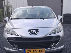 Grijs Gebruikt 2007 Peugeot 207 Cabriolet | € 3.500 (Eerlijke prijs)