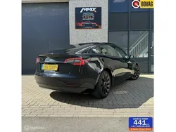 Zwart Gebruikt 2022 Tesla Model 3 Standard Range Plus Sedan | € 27.980 (Eerlijke prijs)