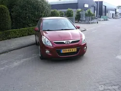 Rood Gebruikt 2011 Hyundai i20 Edition Hatchback | € 4.500 (Eerlijke prijs)