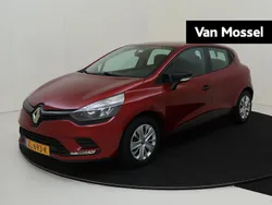 Rood Gebruikt 2019 Renault Clio IV Life Hatchback | € 9.935 (Goede deal)