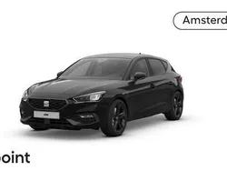 Zwart, metallic lak Nieuw 2025 Seat Leon Business Hatchback | € 41.995 (Eerlijke prijs)