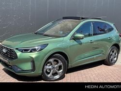 Groen Gebruikt 2025 Ford Kuga ST-Line SUV | € 43.945 (Eerlijke prijs)