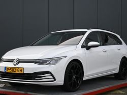 Wit Gebruikt 2022 VW Golf VIII Business Stationwagen | € 19.450 (Eerlijke prijs)