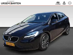 Zwart Gebruikt 2019 Volvo V40 Stationwagen | € 19.930 (Eerlijke prijs)