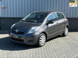 Grijs Gebruikt 2009 Toyota Yaris Hatchback | € 6.450 (Eerlijke prijs)