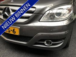 Grijs (metallic) Gebruikt 2011 Mercedes B160 Business MPV | € 7.950 (Iets duurder)