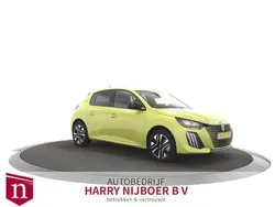 Geel, metallic lak Nieuw 2024 Peugeot e-208 Style Hatchback | € 23.250 (Super prijs)