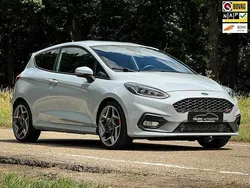Grijs Gebruikt 2019 Ford Fiesta ST Hatchback | € 19.899 (Goede deal)