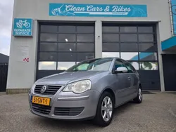 Grijs Gebruikt 2008 VW Polo Comfortline Hatchback | € 3.950 (Eerlijke prijs)