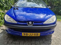 Blauw Gebruikt 2002 Peugeot 206 Hatchback | € 1.500 (Iets duurder)