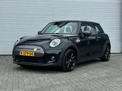 Zwart Gebruikt 2020 Mini Cooper SE Hatchback | € 19.950 (Eerlijke prijs)