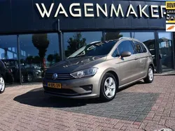 Beige, metallic lak Gebruikt 2014 VW Golf Sportsvan Highline MPV | € 13.450 (Eerlijke prijs)