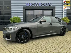 Grijs Gebruikt 2019 BMW 330 Executive Sedan | € 34.895
