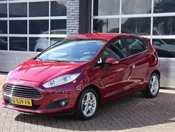 Rood Gebruikt 2013 Ford Fiesta Titanium Hatchback | € 7.450 (Goede deal)