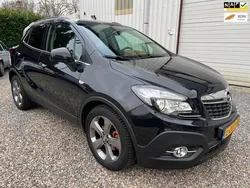 Zwart, metallic lak Gebruikt 2014 Opel Mokka Cosmo SUV | € 10.499 (Eerlijke prijs)