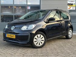 Zwart Gebruikt 2018 VW up! Move Hatchback | € 8.950 (Eerlijke prijs)
