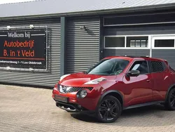 Rood, metallic lak Gebruikt 2015 Nissan Juke S SUV | € 11.950 (Eerlijke prijs)