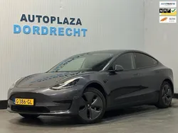 Grijs Gebruikt 2019 Tesla Model 3 Standard Range Sedan | € 17.625 (Eerlijke prijs)