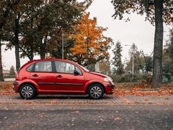 Rood Gebruikt 2002 Citroën C3 Hatchback | € 950 (Eerlijke prijs)