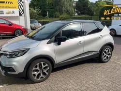 Grey d69 + black gne (bixnm) Gebruikt 2019 Renault Captur Intens SUV | € 14.500 (Eerlijke prijs)