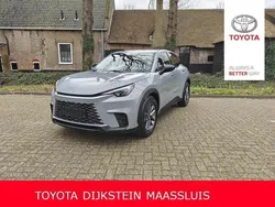 Grijs Gebruikt 2024 Lexus LBX Business Edition SUV | € 36.950 (Eerlijke prijs)