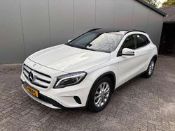 Wit Gebruikt 2015 Mercedes GLA200 Ambition SUV | € 17.950 (Eerlijke prijs)