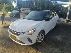 Wit Gebruikt 2022 Opel Corsa Edition Hatchback | € 15.795 (Eerlijke prijs)