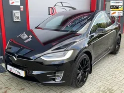 Zwart, metallic lak Gebruikt 2017 Tesla Model X SUV | € 27.990 (Eerlijke prijs)
