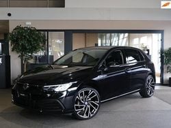 Zwart, metallic lak Gebruikt 2020 VW Golf VIII Life Hatchback | € 20.950 (Goede deal)
