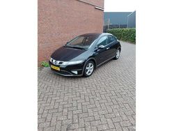 Zwart Gebruikt 2010 Honda Civic Comfort Hatchback | € 5.499 (Eerlijke prijs)