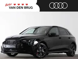 Zwart Gebruikt 2022 Audi A3 Sportback e-tron S-Line Sedan | € 30.895 (Eerlijke prijs)