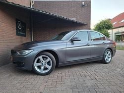 Grijs Gebruikt 2013 BMW 316 Sedan | € 8.740 (Goede deal)