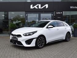 Wit Gebruikt 2023 Kia ProCeed GT-Line Hatchback | € 30.895 (Goede deal)