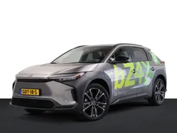 Zilver, metallic lak Gebruikt 2024 Toyota bZ4X SUV | € 36.950 (Super prijs)