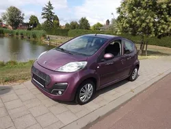 Paars Gebruikt 2012 Peugeot 107 Active Hatchback | € 4.395 (Eerlijke prijs)