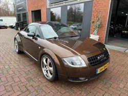 Zwart Gebruikt 1998 Audi TT Hatchback | € 4.750 (Duur)
