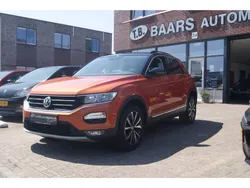 Oranje Gebruikt 2018 VW T-Roc Style SUV | € 19.950 (Eerlijke prijs)